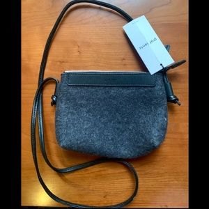 NWT Charcoal gray felt Graf Lantz crossbody bag. Great condition!